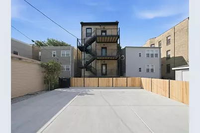 2442 W Wilson Avenue #3, Chicago, IL 60625 - Photo 11