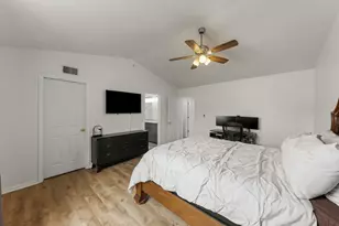 2641 N Greenwood Ave, Arlington Heights, IL 60004 - Photo 13