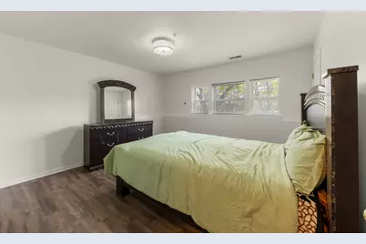 2641 N Greenwood Avenue, Arlington Heights, IL 60004 - Photo 19