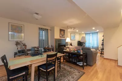 1644 W Augusta Boulevard #House, Chicago, IL 60622 - Photo 5