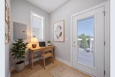 2442 W Wilson Avenue #2, Chicago, IL 60625 - Photo 7