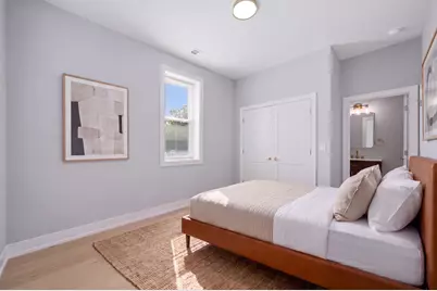2442 W Wilson Avenue #2, Chicago, IL 60625 - Photo 5
