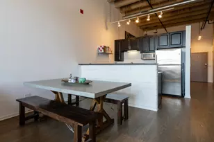 1645 W Ogden Ave, Chicago, IL 60612 - Photo 5