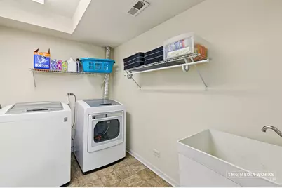 815 Lewisburg Lane, Aurora, IL 60504 - Photo 27