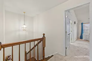 815 Lewisburg Ln, Aurora, IL 60504 - Photo 25