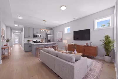 2442 W Wilson Avenue #1, Chicago, IL 60625 - Photo 3