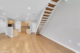 912 W Chicago Ave, Chicago, IL 60642 - Photo 7