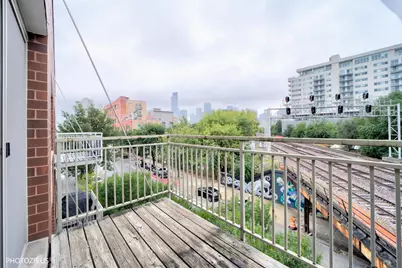 912 W Chicago Avenue #403, Chicago, IL 60642 - Photo 11