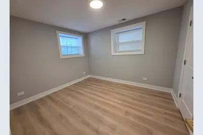 2442 W Wilson Avenue #G, Chicago, IL 60625 - Photo 15