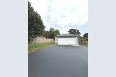 333 S Yale Avenue, Addison, IL 60101 - Photo 21