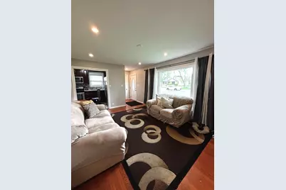 333 S Yale Avenue, Addison, IL 60101 - Photo 5