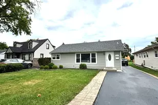 333 S Yale Ave, Addison, IL 60101 - Photo 3