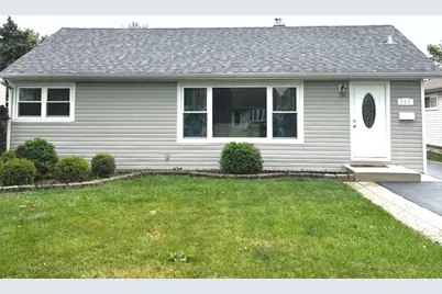 333 S Yale Avenue, Addison, IL 60101 - Photo 1