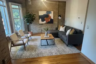 1252 N Artesian St, Chicago, IL 60622 - Photo 3