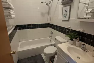 1252 N Artesian St, Chicago, IL 60622 - Photo 11
