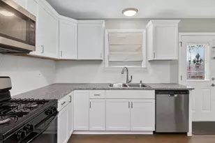 16825 Vicky Ln, Orland Hills, IL 60487 - Photo 5