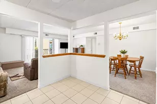 6248 S Gullikson Rd, Chicago, IL 60638 - Photo 7