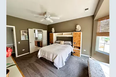 11892 Ludbury Ridge, Huntley, IL 60142 - Photo 17