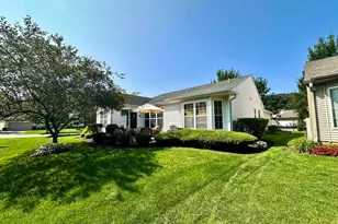 11892 Ludbury Ridge, Huntley, IL 60142 - Photo 5