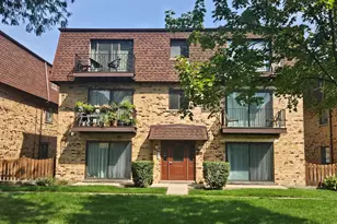 9709 Bianco Terrace, Des Plaines, IL 60016 - Photo 1