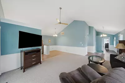 150 Inverness Court #2, Elk Grove Village, IL 60007 - Photo 9