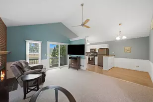 150 Inverness Ct, Elk Grove Village, IL 60007 - Photo 7