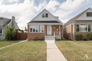 7712 Nagle Ave, Burbank, IL 60459 - Photo 1