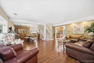 2N720 Woodcrest Dr, West Chicago, IL 60185 - Photo 13
