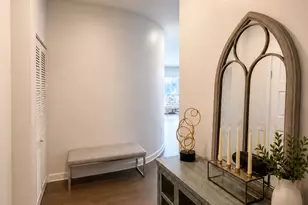 1235 S Prairie Ave, Chicago, IL 60605 - Photo 1