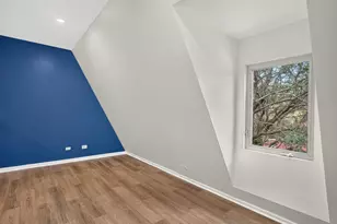4322 S Berkeley Ave, Chicago, IL 60653 - Photo 17
