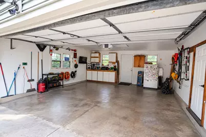 7302 Hillside Road, Crystal Lake, IL 60012 - Photo 21