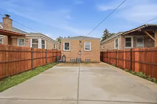 6230 W Foster Ave, Chicago, IL 60630 - Photo 19