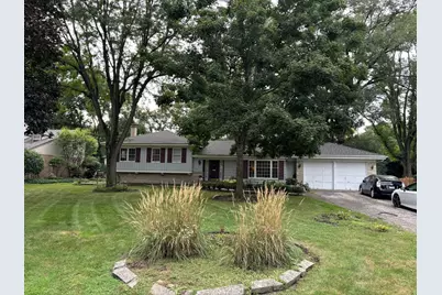 1116 Woodview Road, Burr Ridge, IL 60527 - Photo 1