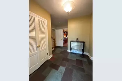 1116 Woodview Road, Burr Ridge, IL 60527 - Photo 9
