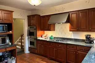 1116 Woodview Rd, Burr Ridge, IL 60527 - Photo 13