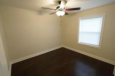 8821 S Eggleston Avenue, Chicago, IL 60620 - Photo 13