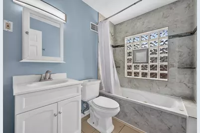 816 S La Grange Road, La Grange, IL 60525 - Photo 13