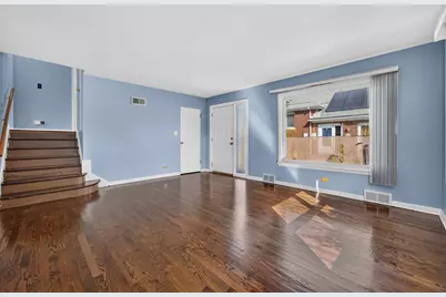 816 S La Grange Road, La Grange, IL 60525 - Photo 3