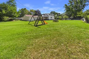 856 Marie Ave, Machesney Park, IL 61115 - Photo 43