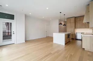 1345 W Grand Ave, Chicago, IL 60642 - Photo 5