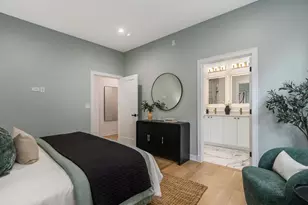 1345 W Grand Ave, Chicago, IL 60642 - Photo 13