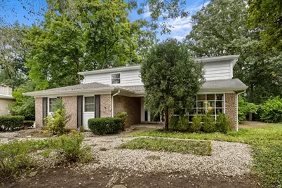 1745 E Summit Court, Deerfield, IL 60015 - Photo 1