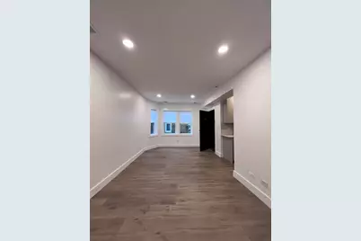 6508 N Richmond Street #1B, Chicago, IL 60645 - Photo 9