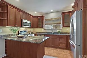 3246 N Newcastle Ave, Chicago, IL 60634 - Photo 9