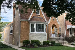 3246 N Newcastle Ave, Chicago, IL 60634 - Photo 3