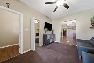 5715 S Oak Park Ave, Chicago, IL 60638 - Photo 5