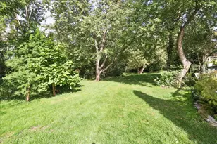 1540 N Broadmoor Ct, Palatine, IL 60067 - Photo 3