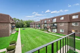 9364 Golf Rd, Des Plaines, IL 60016 - Photo 7