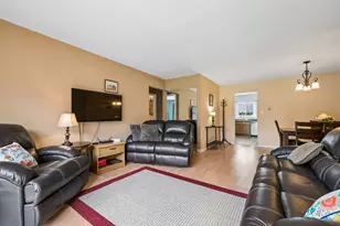 9364 Golf Rd, Des Plaines, IL 60016 - Photo 3