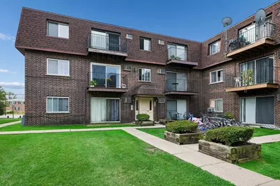 9364 Golf Road #2B, Des Plaines, IL 60016 - Photo 1